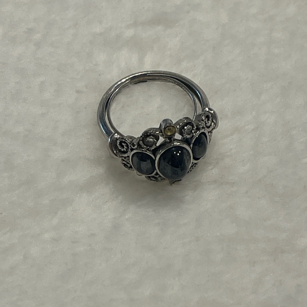 Vintage 1972 Avon Midnight Splendor Ring